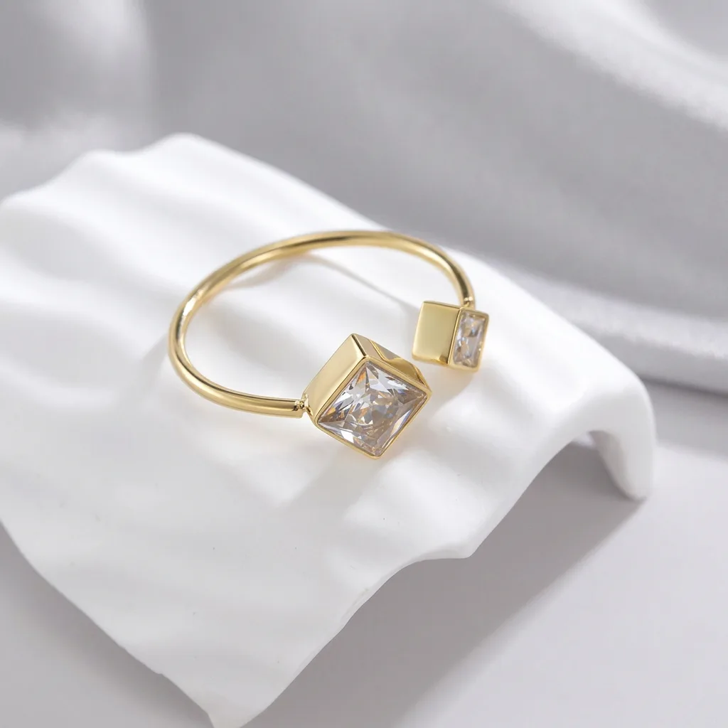 Gold Square Stone Open Ring