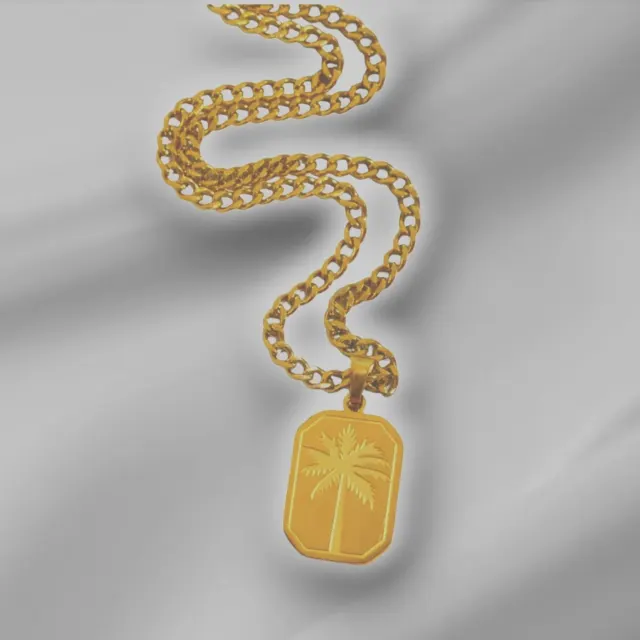 Gold Tag Pendant Necklace — photo 4