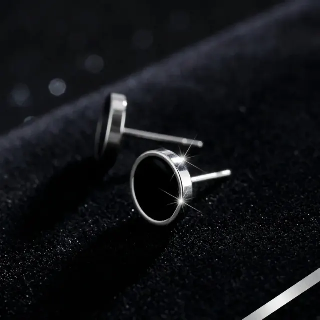 10mm Black Stud Earrings