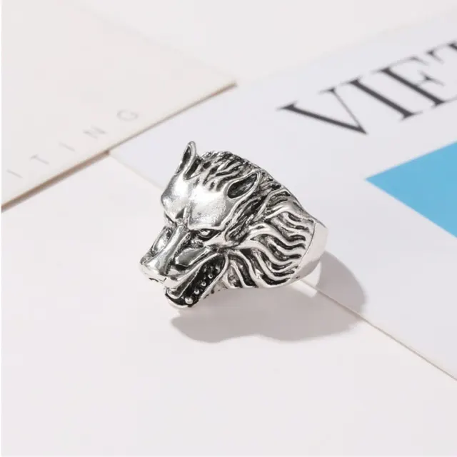 Wolf Signet Ring — photo 3