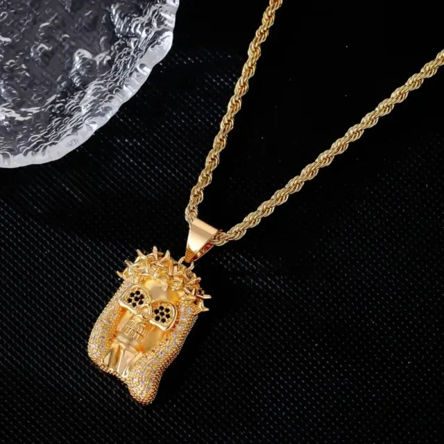 Iced Out Gold Skull Pendant — photo 5