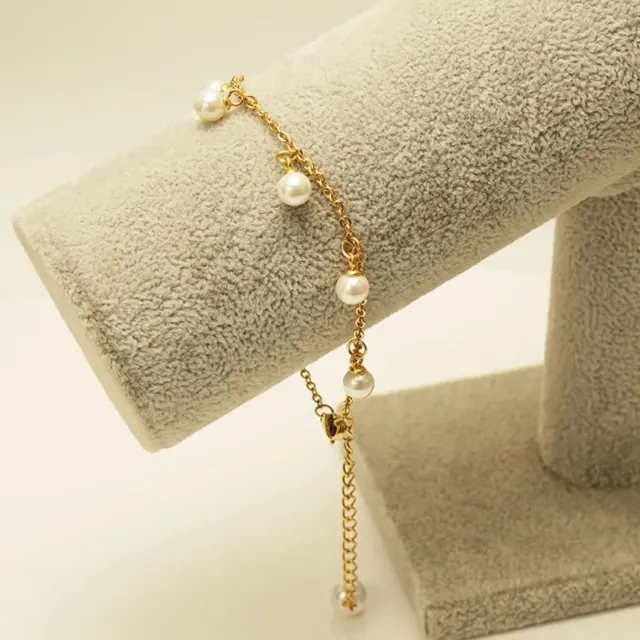 Gold Pearl Drop Bracelet — photo 4